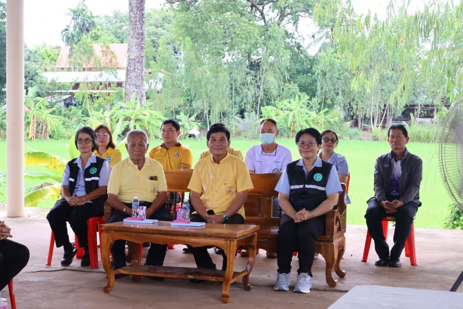 นายลำไพ งิ้วพรม นายกเทศมนตรีตำบลเหล่าปอแดง พร้อมคณะผู้บริหาร หัวหน้าส่วนราชการ เปิดโครงการอบรมเชิงปฎิบัติการคัดกรองความผิดปกติสายตา และแก้ไขปัญหาการมองเห็นไม่ชัดในกลุ่มผู้สูงอายุ แว่นตาใส ใส่ใจสุขภาพตาผู้สูงอายุตำบลเหล่าปอแดง ประจำปีงบประมาณ 2568 ณ อาคารอเนกประสงค์เทศบาลตำบลเหล่าปอแดง อำเภอเมือง จังหวัดสกลนคร